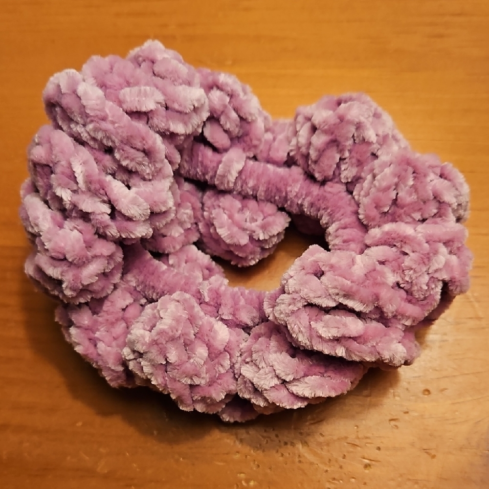 🌟3/$10🌟Handcrafted Plush  Lavender Scrunchie